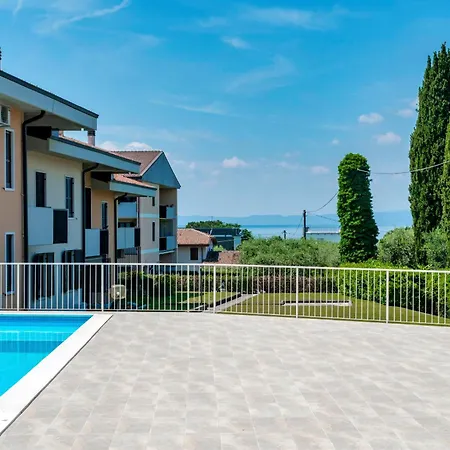 Appartamento Emerald - Regarda Travel